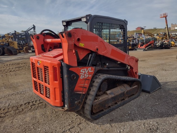 kubota-svl65-image-38