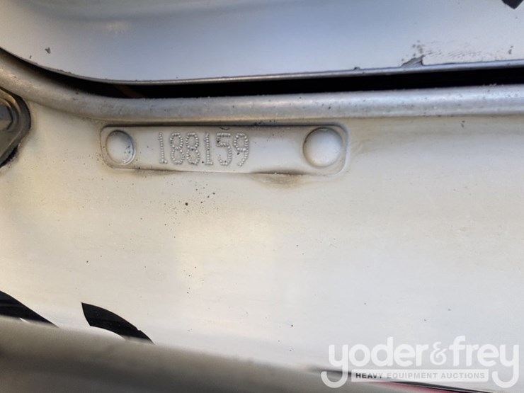 2007-kenworth-t270-image-27