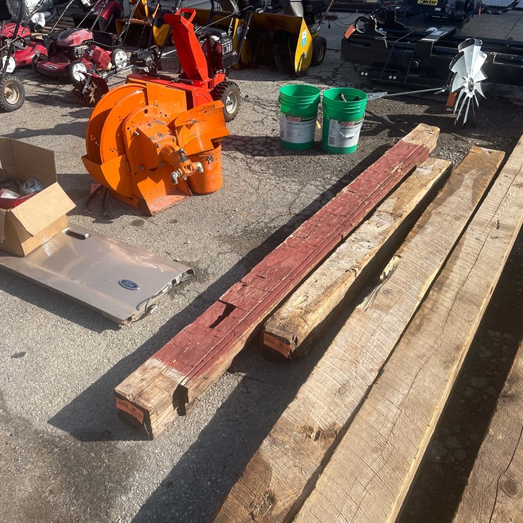 #14042 • Old Barn Beam Axe Cut (O4)
