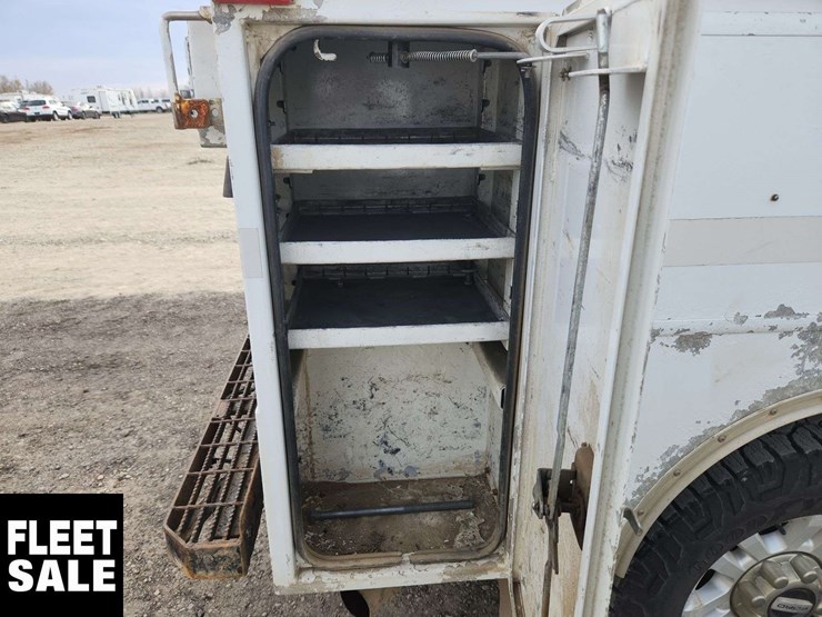 2017-ford-f350-image-35