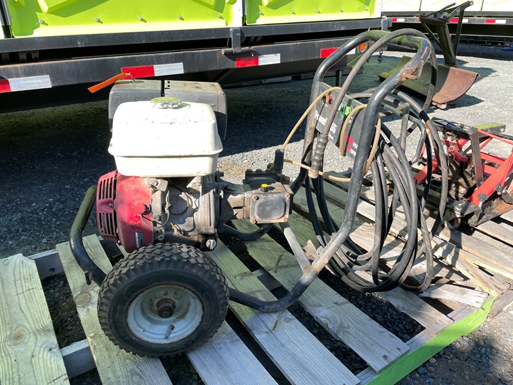 #5711-•-powerboss-3800-psi-pressure-washer-image-1