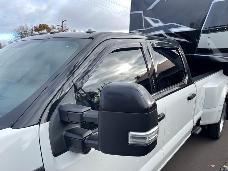 2023-ford-f450-platinum-image-20