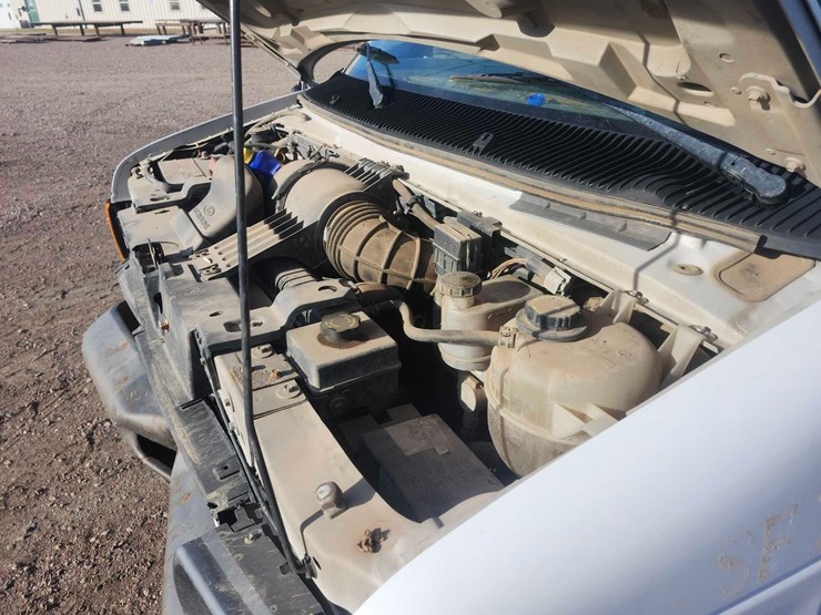 2007-ford-e350-image-12