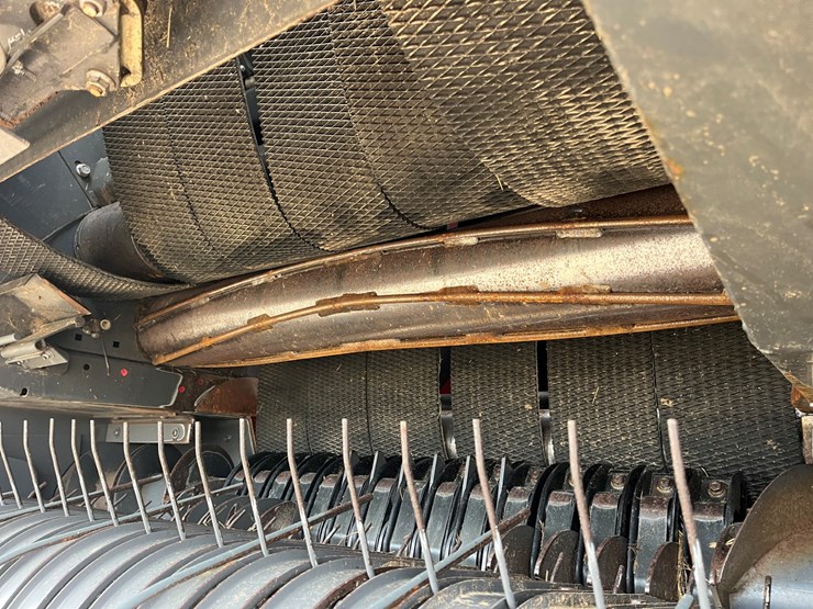 2017-massey-ferguson-2946-image-4