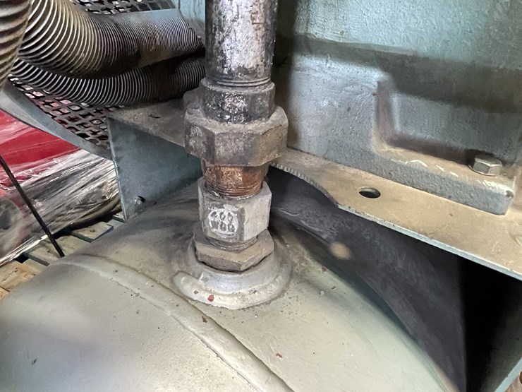 #14044-•-air-compressor-(e)-image-47