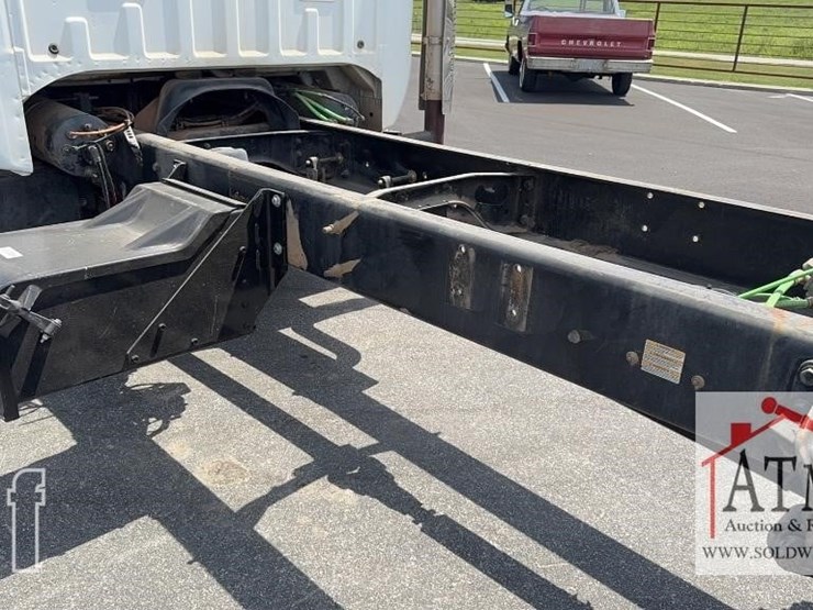 2007-ford-f750-image-9