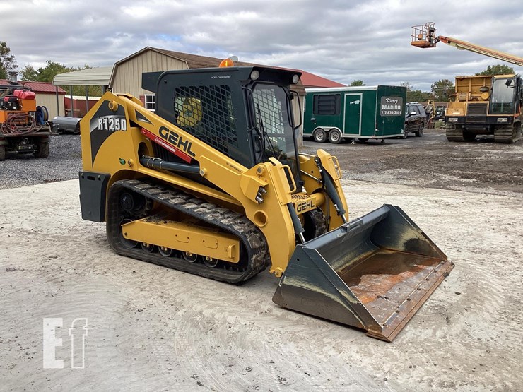 2014-gehl-rt250-image-6