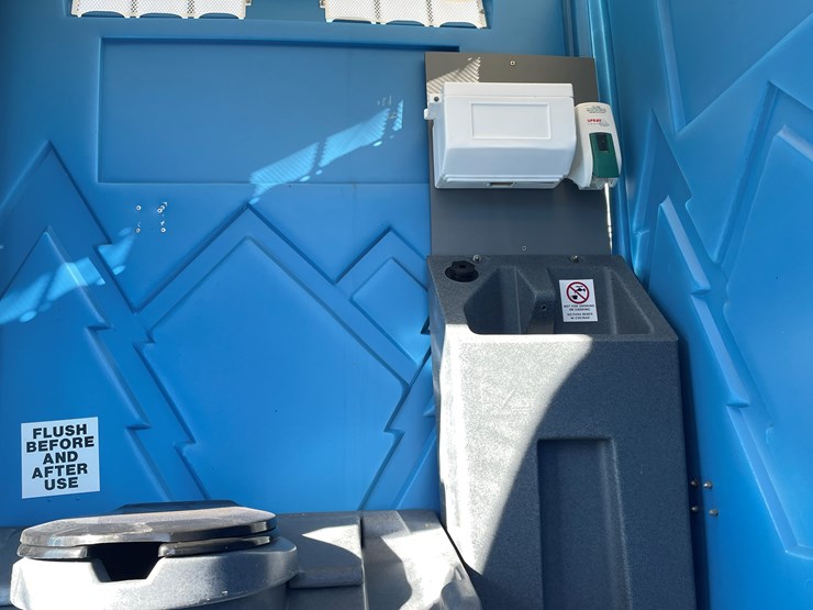 #5660-•-poly-portables-flushable-porta-potty-with-sink-image-11