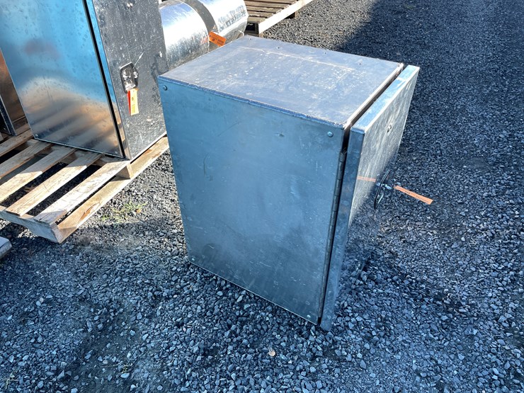 #5690-•-chandler-truck-mount-toolbox-image-3