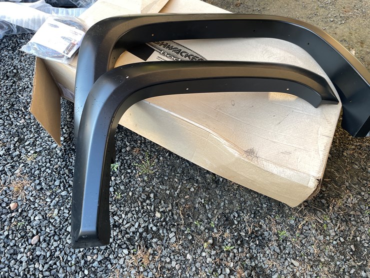 2007-chevrolet-silverado-image-2