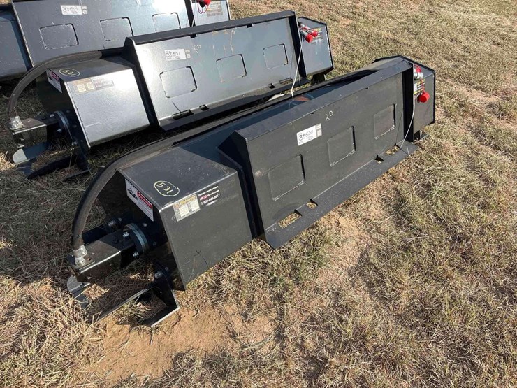 2025-wolverine-tl-12-72w-72in-hydraulic-tiller-skid-steer-attachment-image-4