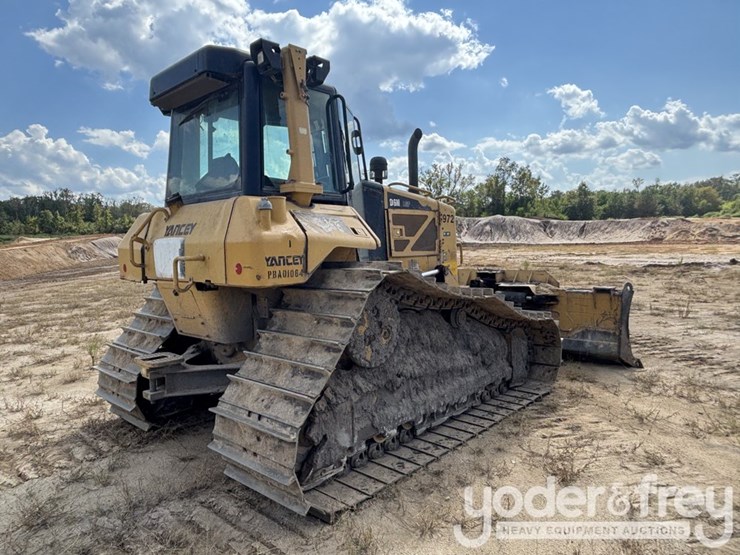 2013-caterpillar-d6n-lgp-image-5