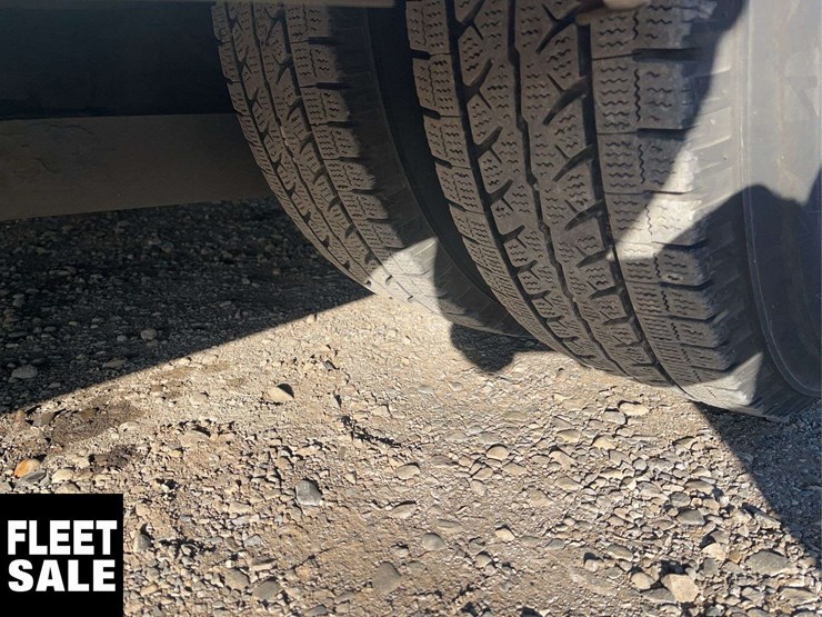 2018-chevrolet-express-s/a-ambulance-image-8