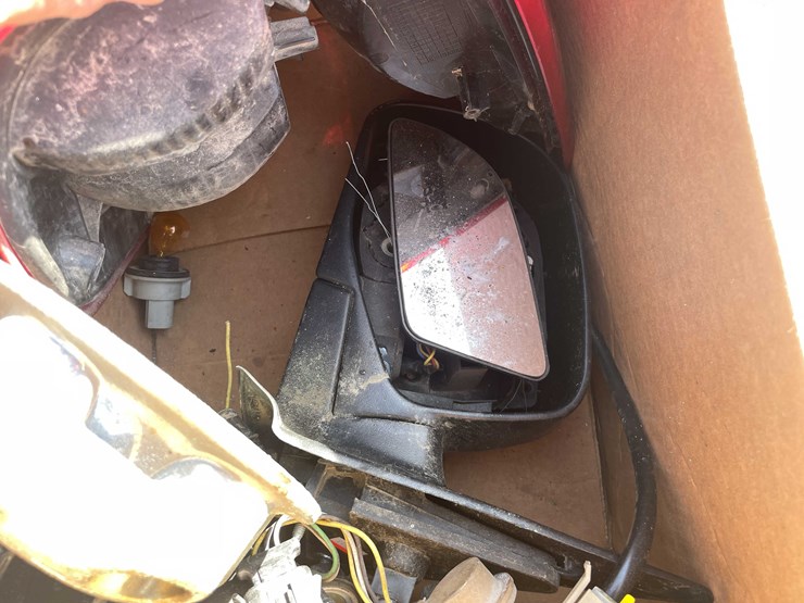 #14101-•-ford-parts-(o4)-image-17