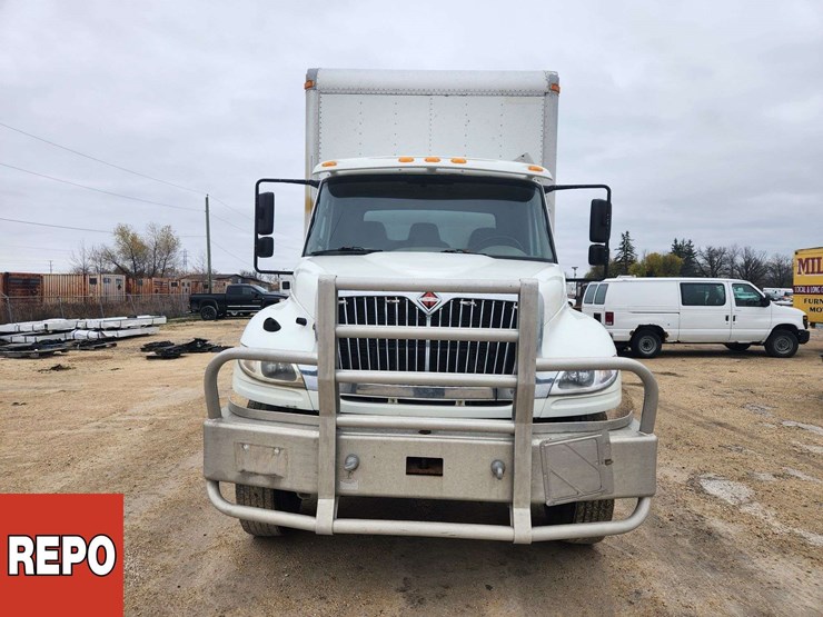 2016-international-durastar-4300-image-11