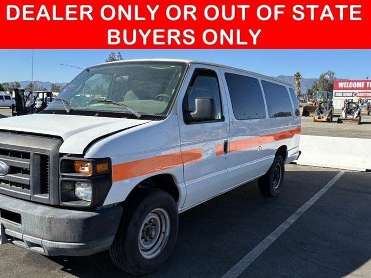 2008-ford-e350-image-1