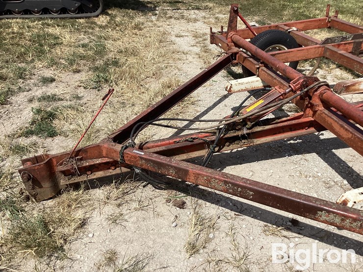 international-11-image-12