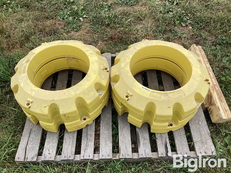 john-deere-r207782-450lbs-rear-wheel-weights-image-2