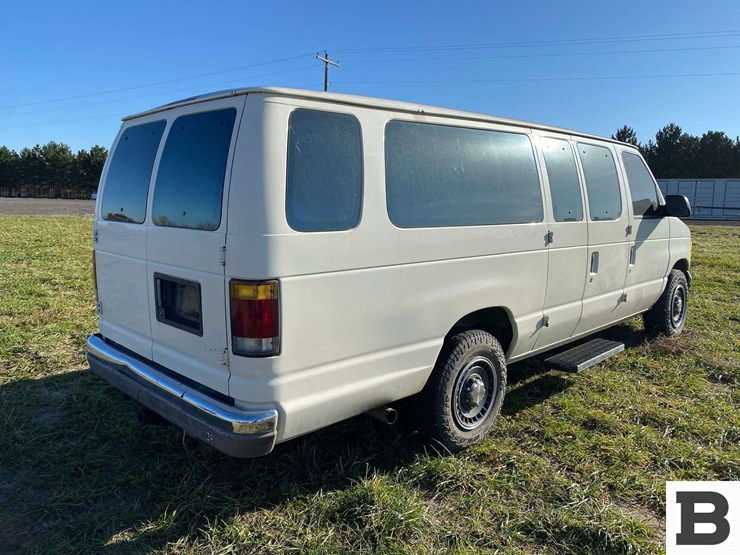1993-ford-e350-image-3