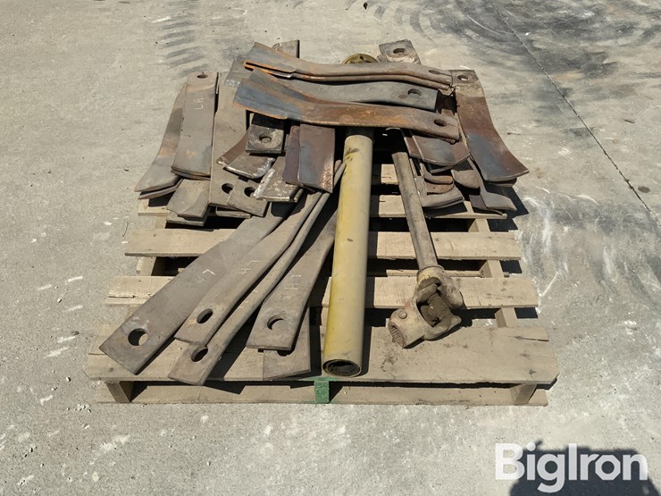 rhino-15'-rotary-mower-replacement-blades-image-4