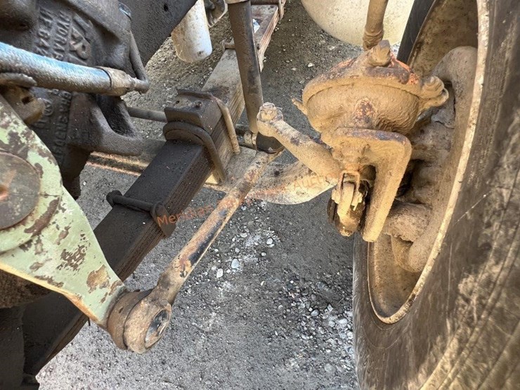 1979-ford-9000-image-11