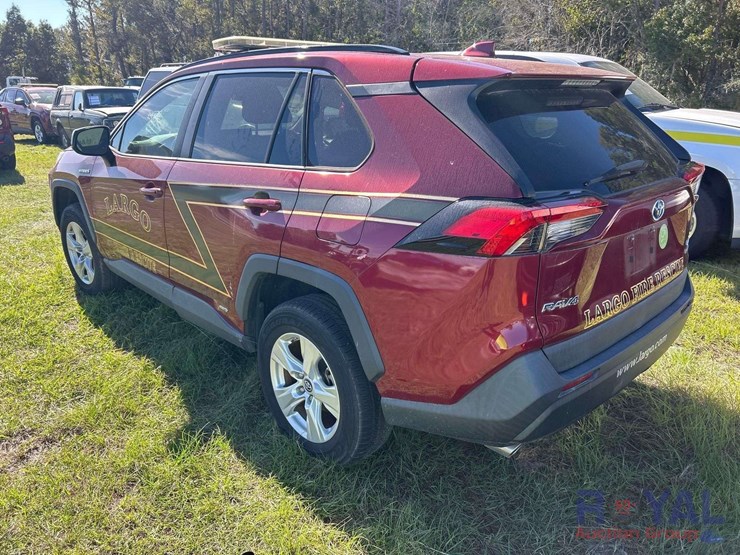 2019-toyota-rav4-image-3