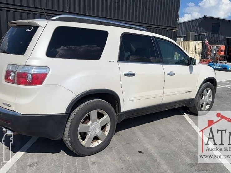 2008-gmc-acadia-slt-image-3
