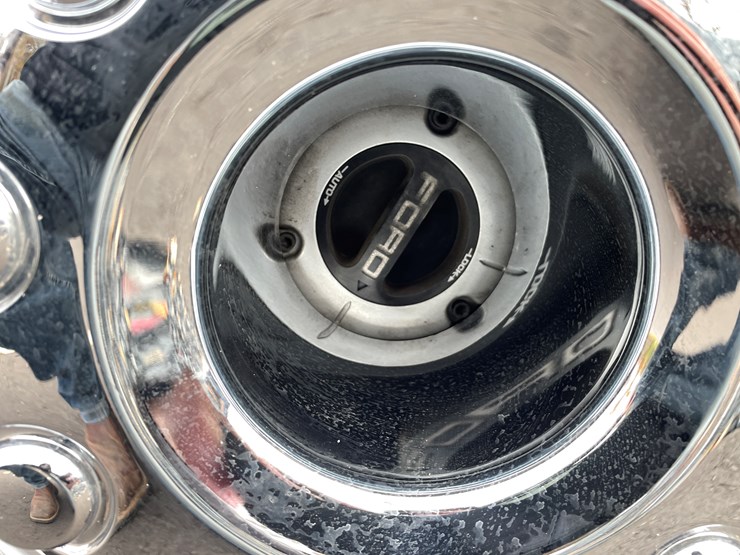 2023-ford-f450-platinum-image-16