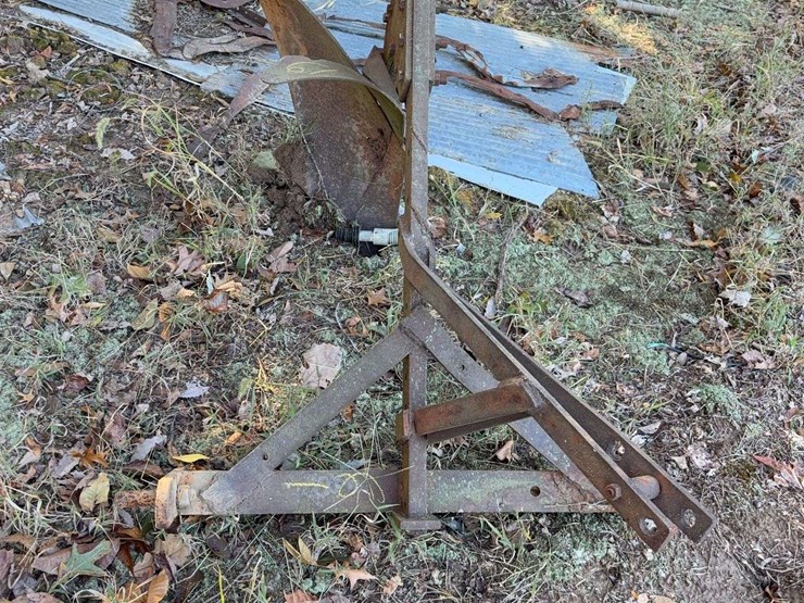 3pt-single-bottom-plow-image-2