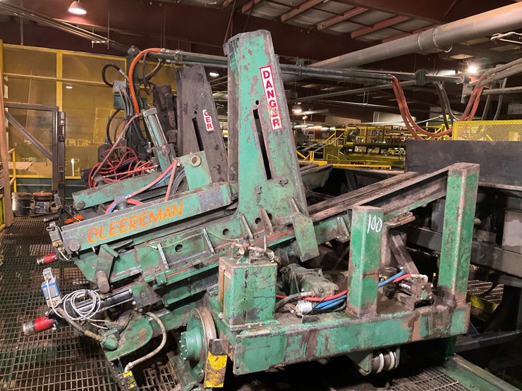 #100-•-cleereman-carriage-image-47