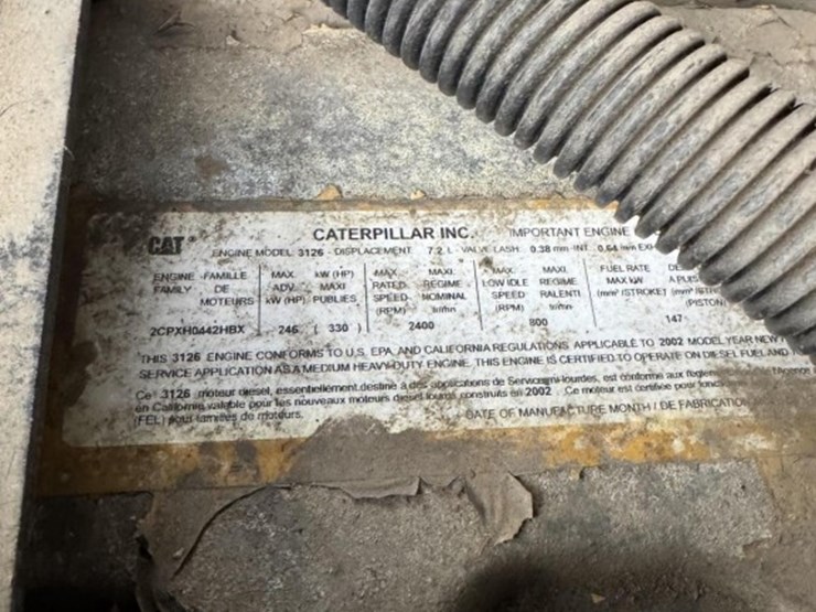 2003-peterbilt-330-image-73