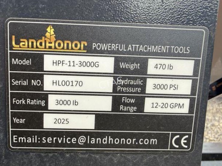 #122-•-heavy-duty-hydraulic-skid-steer-48"-forks-&-frame-image-3