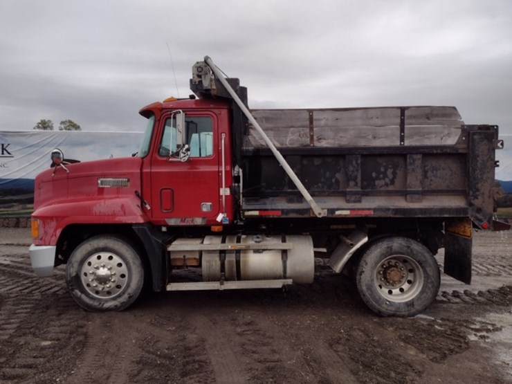 96-mack-ch613-image-1