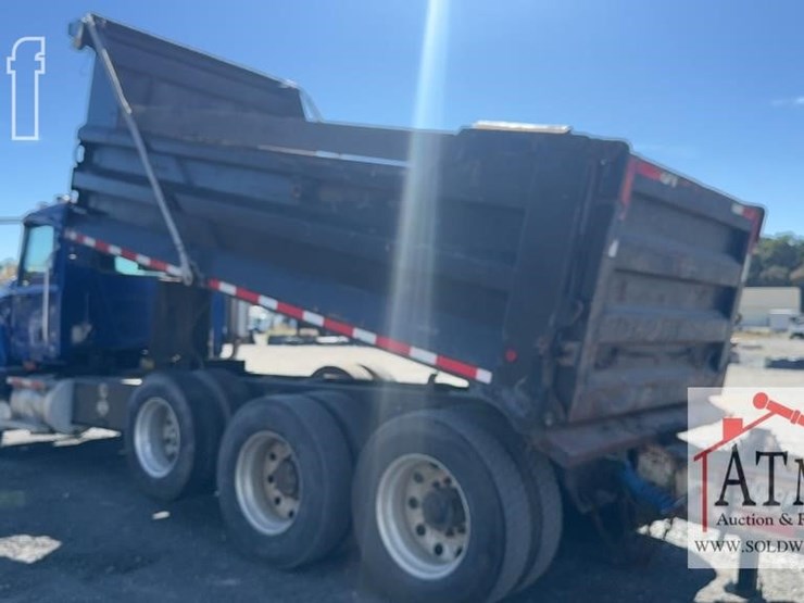 2004-mack-granite-cv713-image-5