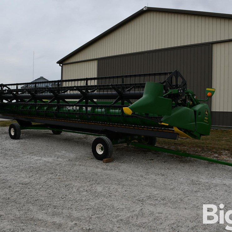 2007 JOHN DEERE 630F