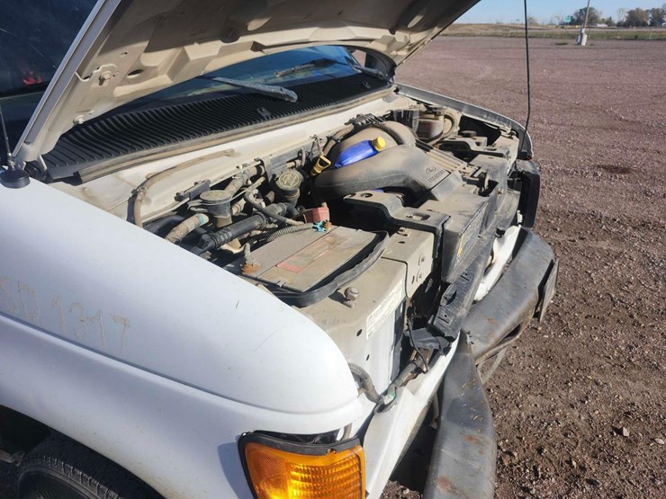 2007-ford-e350-image-15