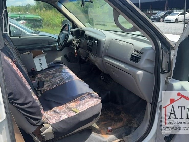 2001-ford-f450-image-13