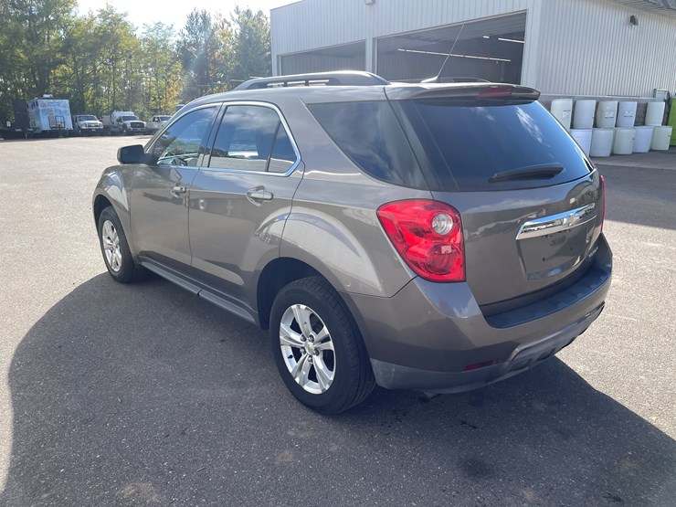 2012-chevrolet-equinox-lt-image-7
