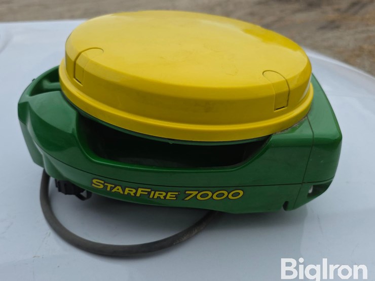 2022-john-deere-7000-image-8