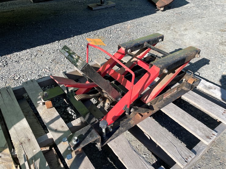 #5717-•-craftsman-motor-cycle-or-atv-jack-image-5