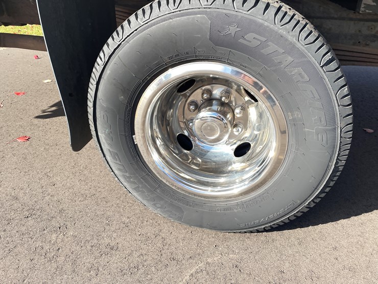 2007-chevrolet-g3500-image-45