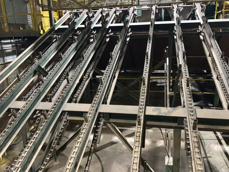 #153-•-slanted-drop-down-deck-image-6