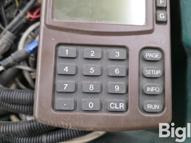 john-deere-brown-box-green-star-display-image-10