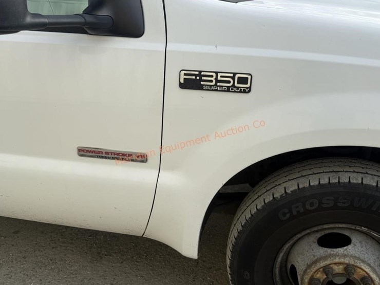 2004-ford-f350-image-27