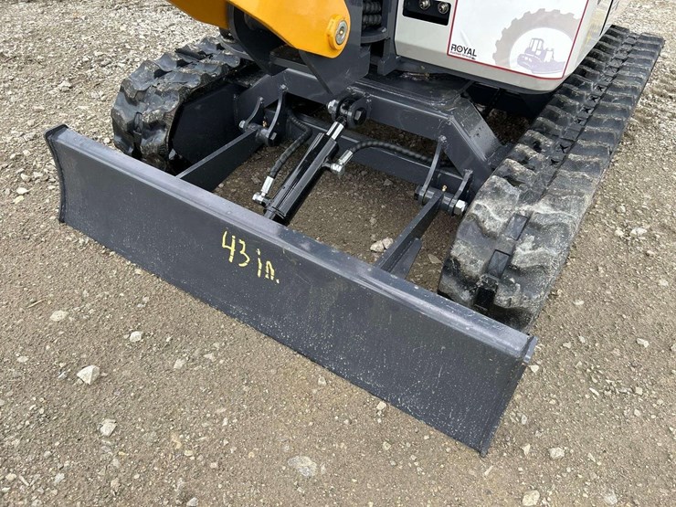 2025-sdlanch-sdle18p-mini-excavator-image-17