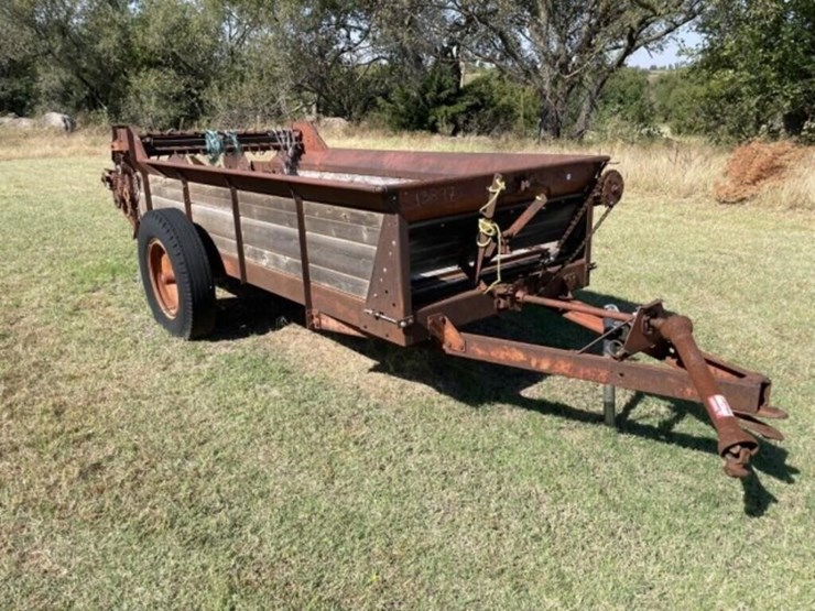 manure-spreader-image-4