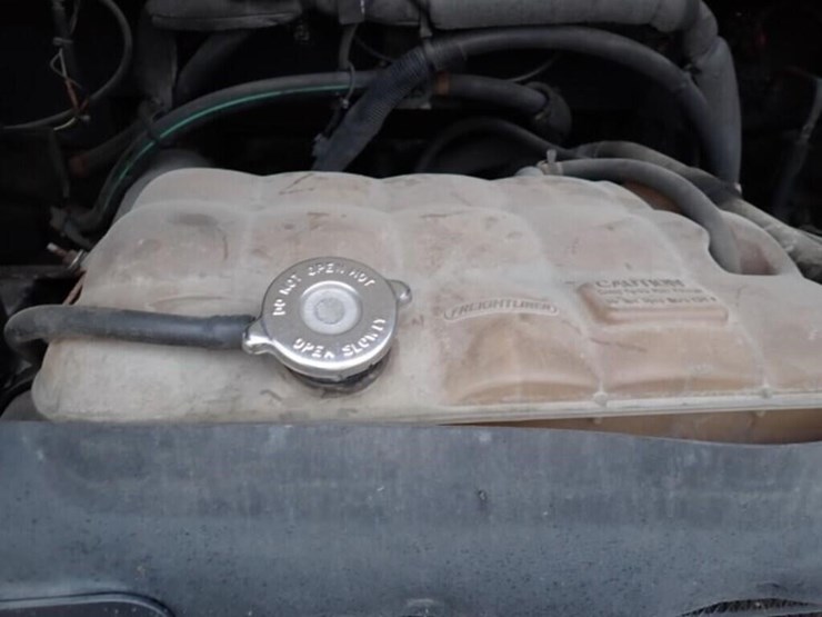 2015-freightliner-mt55-image-51