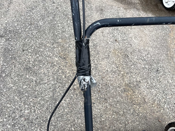 #14030-•-(2)-toro-recycler-lawn-mowers-(o4)-image-42