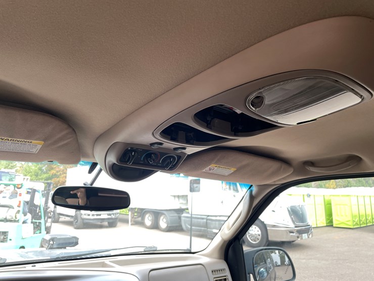 2003-ford-excursion-image-66