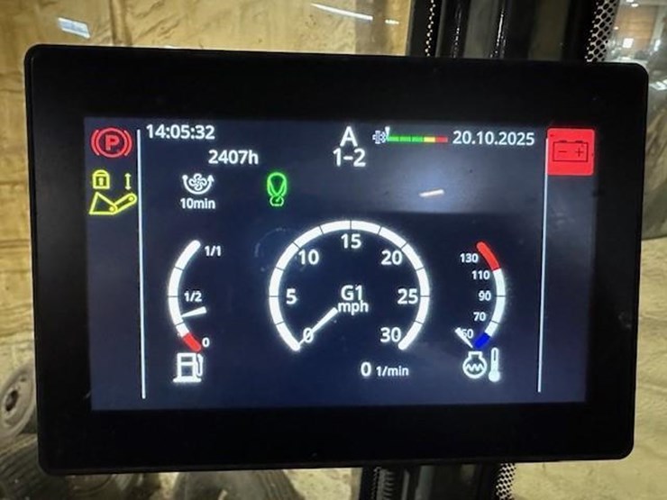 john-deere-324-image-2